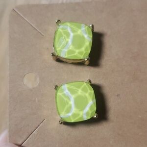 Tennisball stud earrings